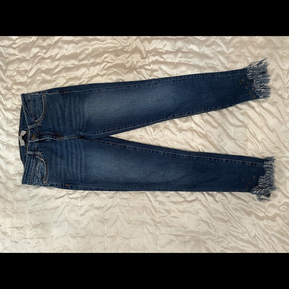 Zara Basic Z1975 Denim Grommet Fringe-Hem Jeans